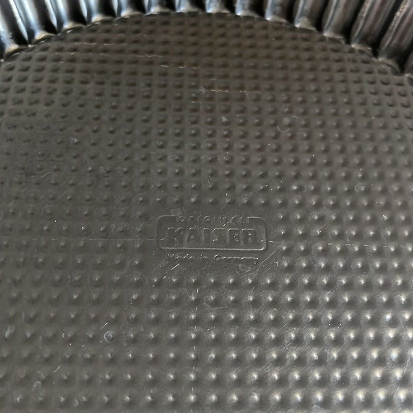 Siyah Dalgalı Kenarlı Kek Kalıbı - Görsel 2