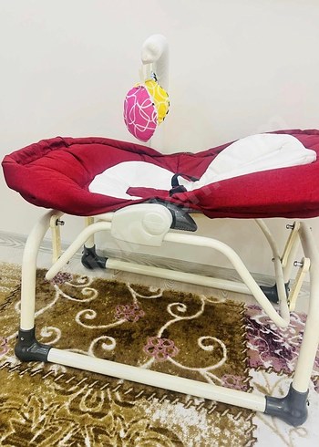 Renkli Kırmızı Bebek Beşiği - Görsel 2