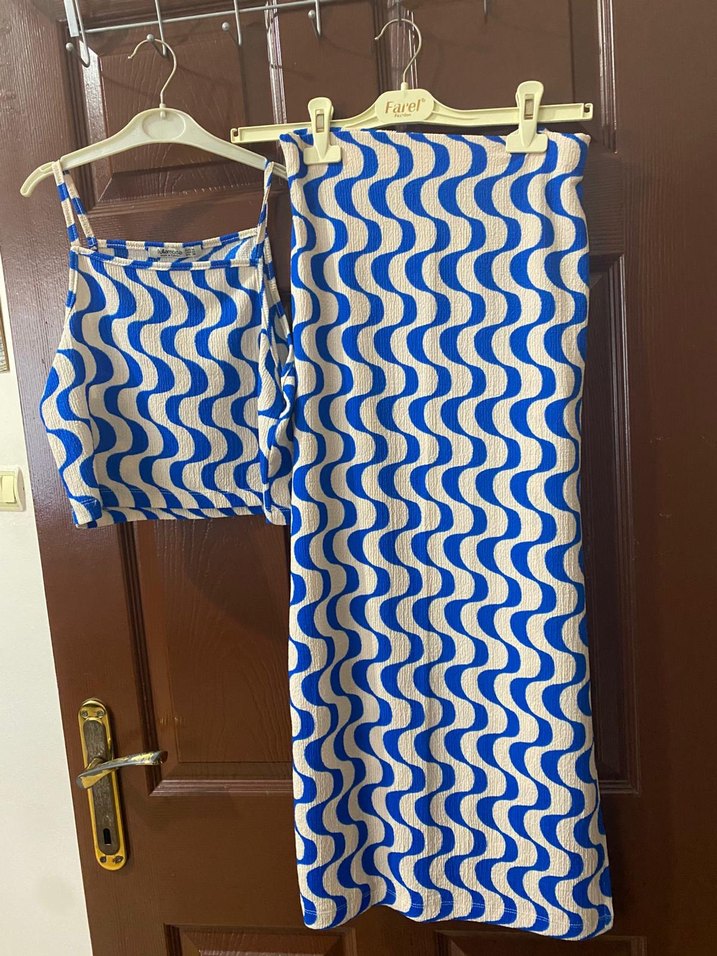 Parlak Mavi Batik Desenli Mutfak Önlüğü - Görsel 2