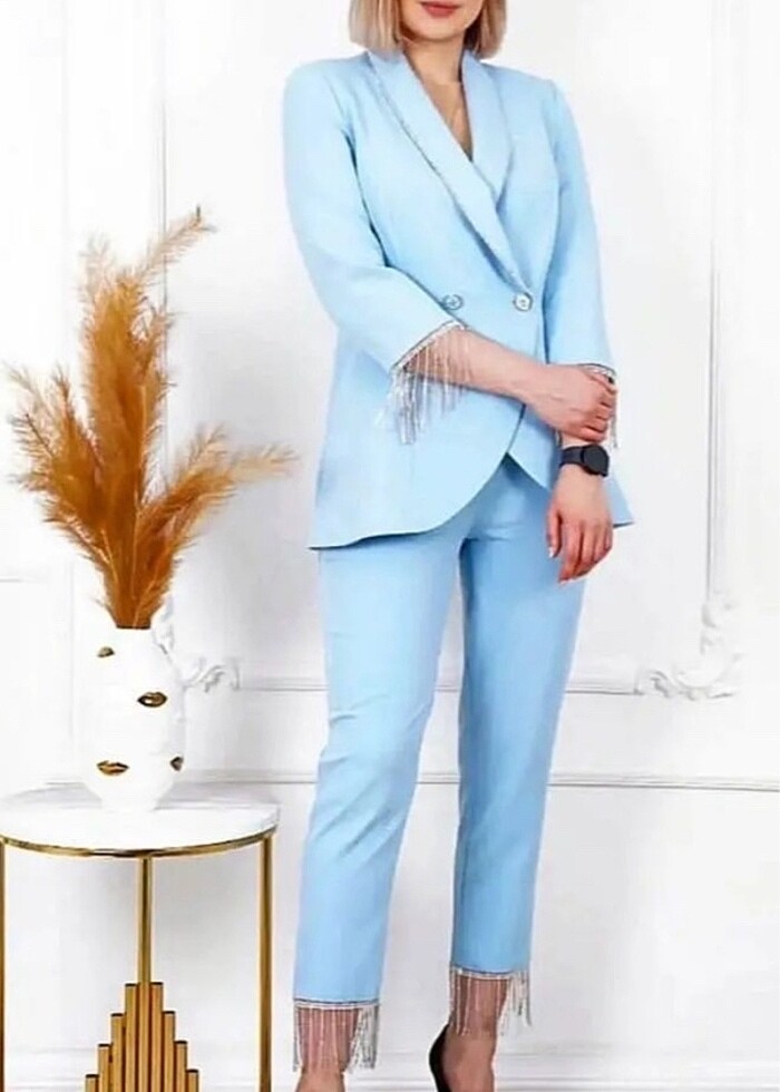 Kol ve paça detaylı takım - Görsel 2