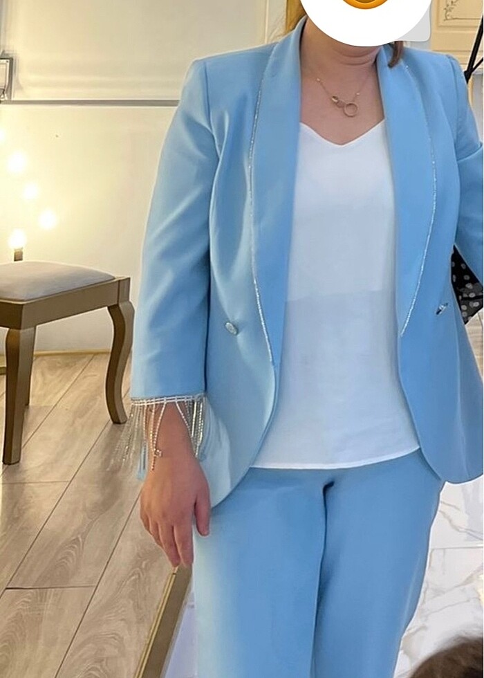 Kol ve paça detaylı takım - Görsel 4