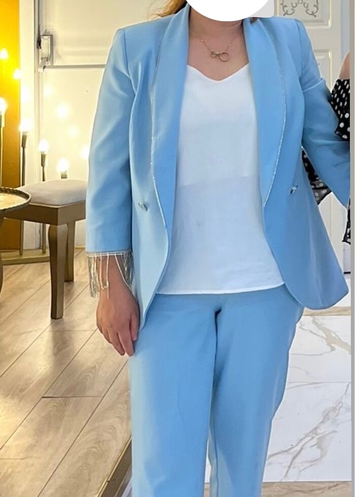 Kol ve paça detaylı takım - Görsel 5