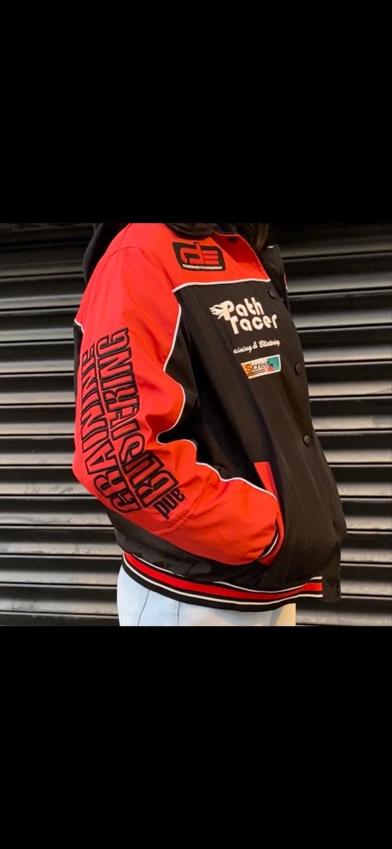 Kırmızı Baskılı Bomber Ceket - Görsel 4