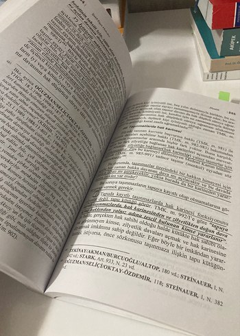 Beden Renk Şekli Eşya Hukuku - Mehmet Ünal