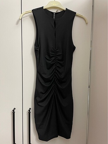 H&M siyah elbise