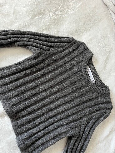 s Beden Bershka Koyu Gri Fitilli Crop Fit Kazak