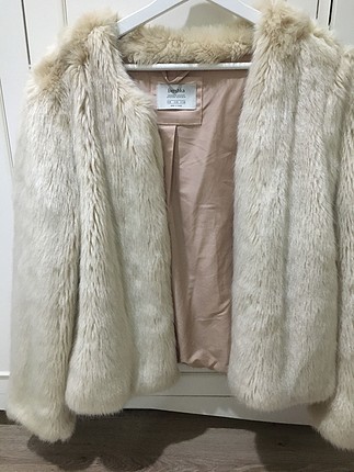 Bershka kürk