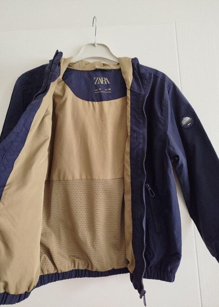 Zara yağmurluk - Görsel 3