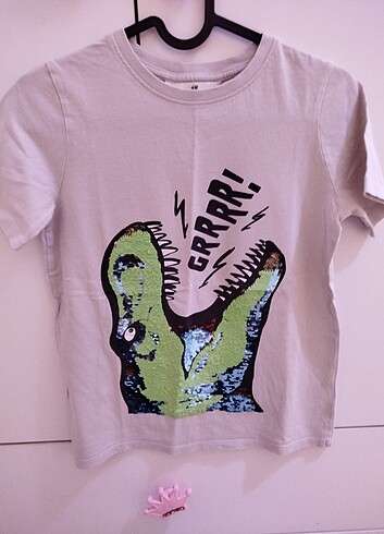 H&M T shirt