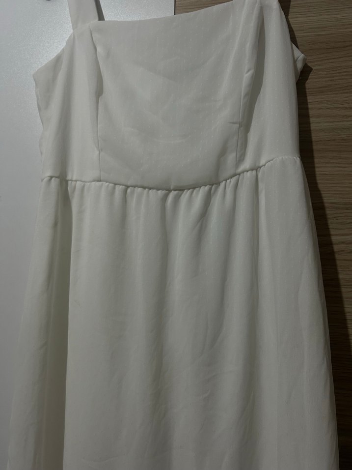 Beyaz Uzun Askılı Elbise - Görsel 3