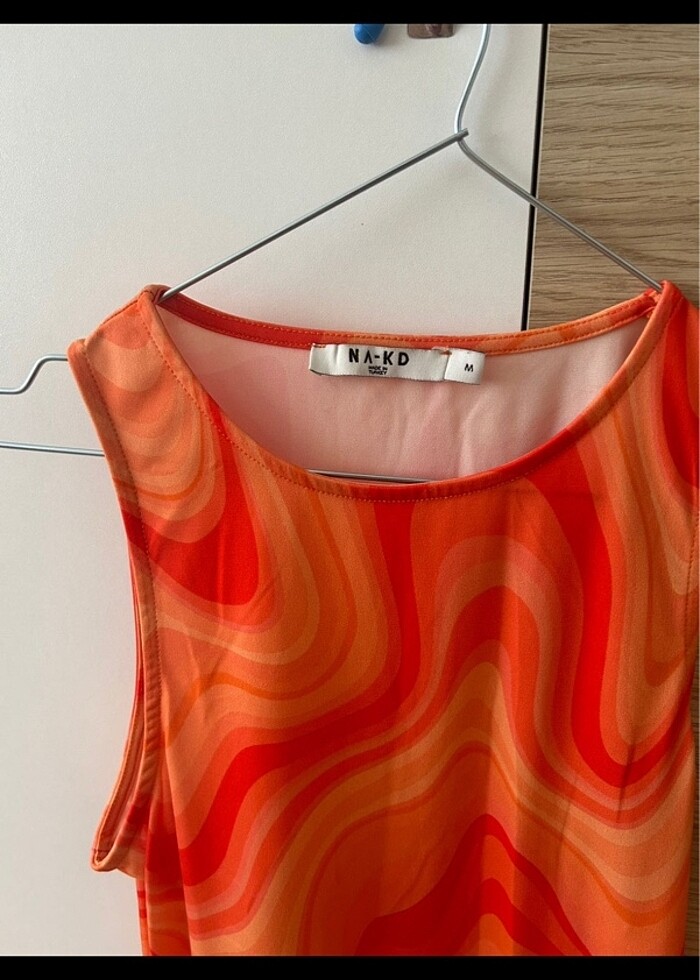 Turuncu elbise - Görsel 3