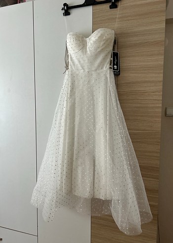 Beyaz Straplez A Kesim Gelinlik - Görsel 2