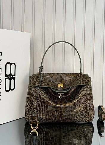 Beden çeşitli Renk Balenciaga Rodeo Medium Suede Bag