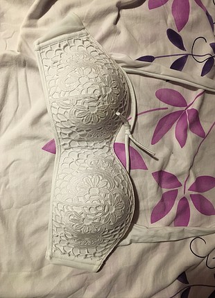 Diğer Bikini ustu
