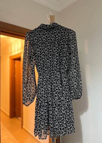 Düğmeli Siyah Midi Uzun Kollu tül elbise - Görsel 5