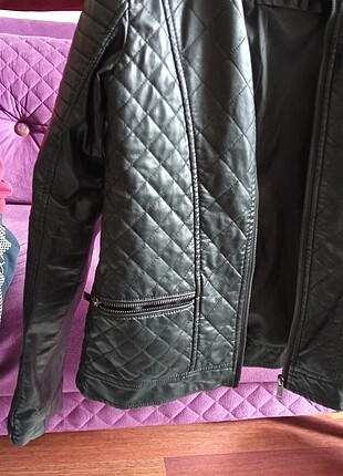 H&M Deri mont