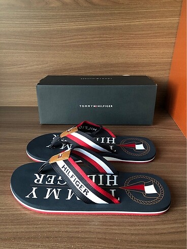 TOMMY HİLFİGER TERLİK