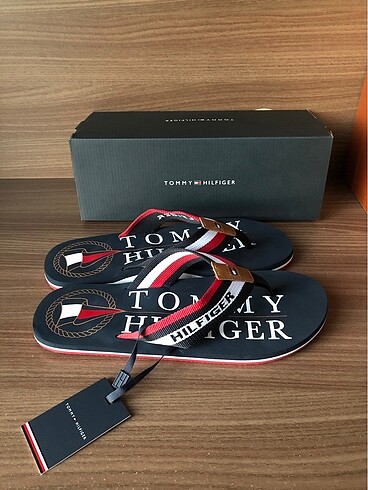 42 Beden TOMMY HİLFİGER TERLİK