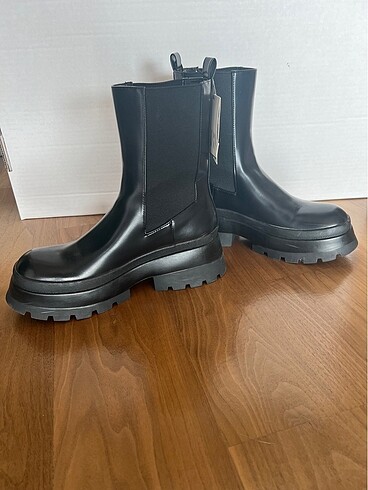 ZARA BOT