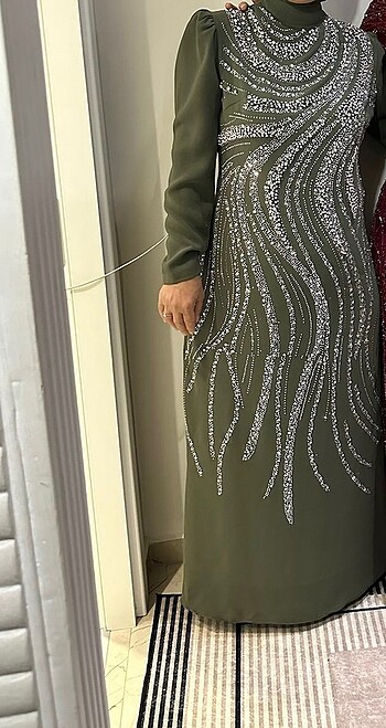 Kapalı Taşlı Yeşil Abiye
