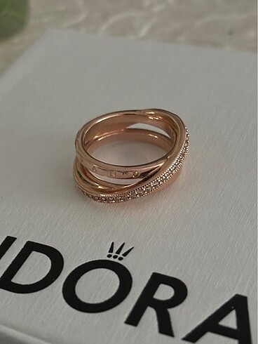 Pandora Pandora yüzük