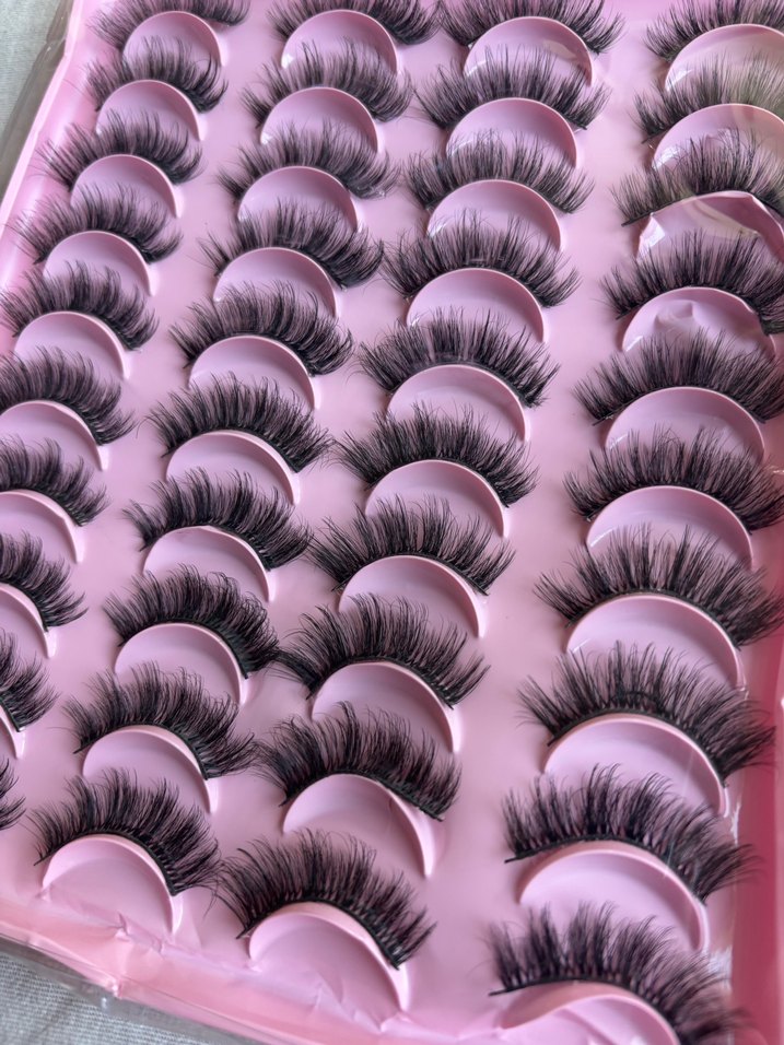 Pembe Kutuda Takma Kirpik Seti - Görsel 2