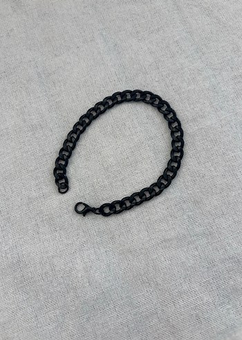 Siyah Zincir Detaylı Minimalist Bileklik - Görsel 2