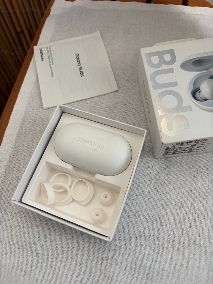 Samsung Galaxy Buds Beyaz Kablosuz Kulaklık - Görsel 4
