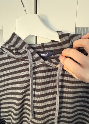 Gri Çizgili Kapüşonlu Kadın Sweatshirt - Görsel 4