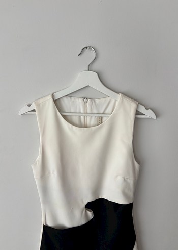 Kontrast Detaylı Siyah Beyaz Midi Elbise - Görsel 4