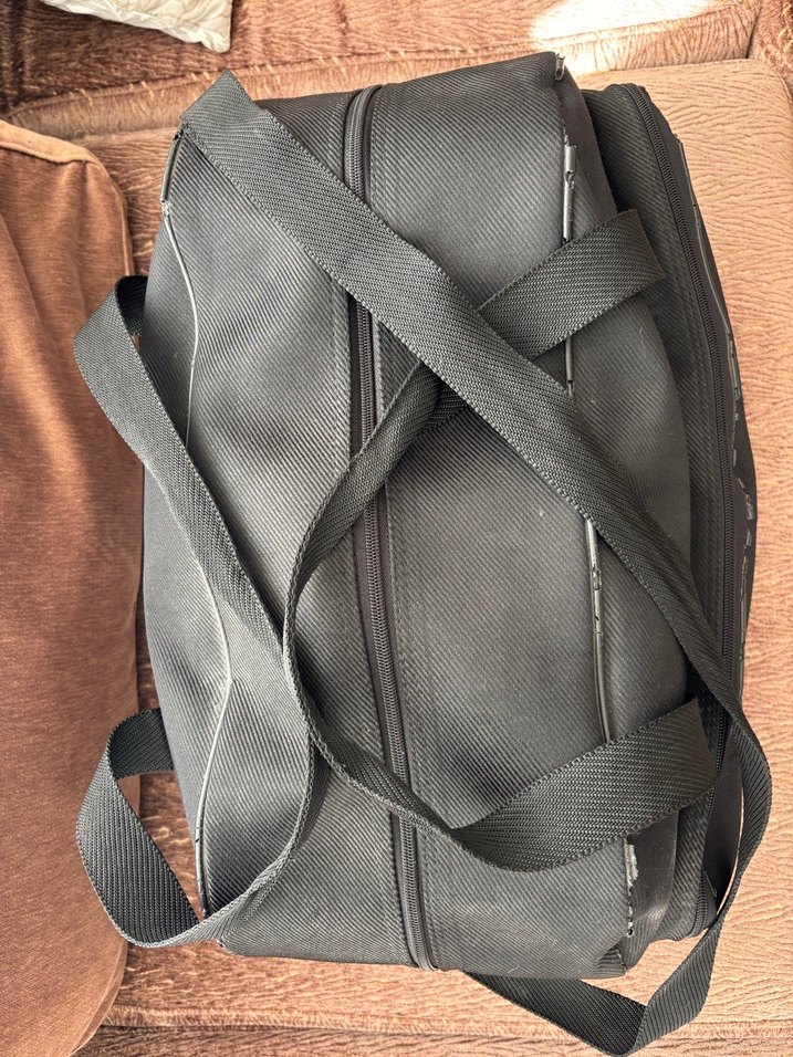 Debreli Siyah Seyahat Çantası - Görsel 4