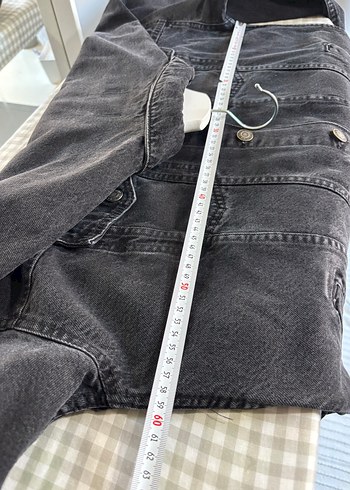 Bershka Siyah Düğmeli Kadın Denim Ceket - Görsel 7