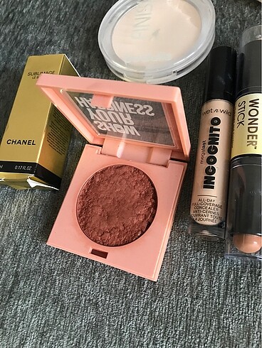 Beden Pastel allık wet n wild kapatıcı beaulis