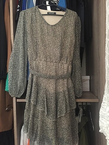 Leopar desenli elbise