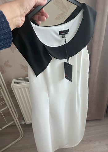 Siyah Yaka Detaylı Beyaz Midi Elbise - Görsel 3