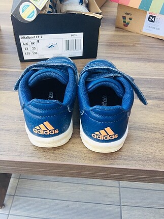Adidas 23 numara unisex ayakkabı