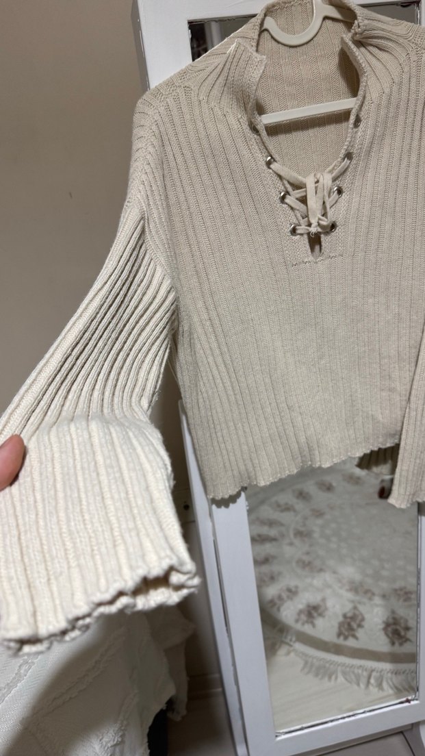 Kadın Bej Örgü Yüksek Yaka Kazak - Görsel 2