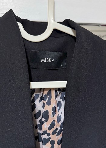 Düğmeli Siyah Yılan Desenli Kadın Blazer - Görsel 3