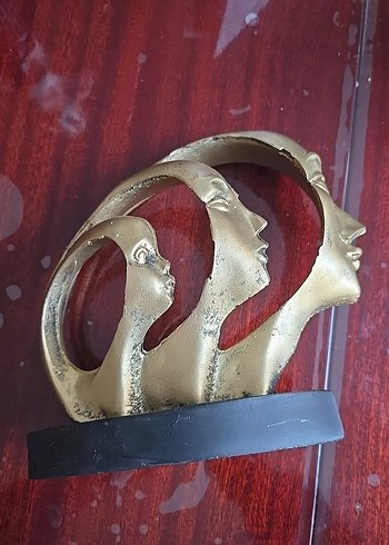 Altın Renkli Aile Figürü - Görsel 2