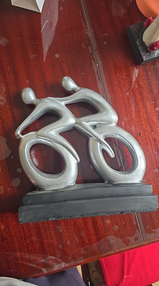 Gri Bisikletçi Figürin Dekoratif - Görsel 3