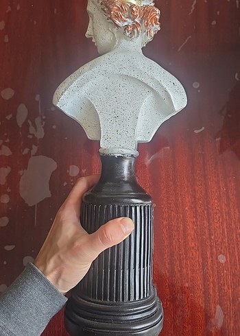 Efes Artemis Beyaz Büst Figürü Siyah Kaide Üzerinde - Görsel 3