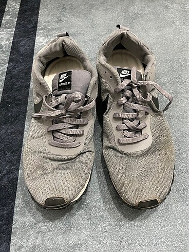 Spor ayakkabı Nike
