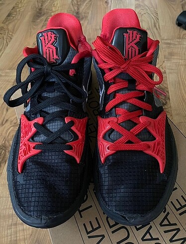 KYRIE LOW 4. 47 numara+ PUMA BASKETBOL AYAKKABISI