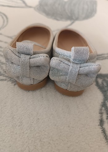 Kız Çocuk Gri Simli Tokalı Babet - Görsel 3