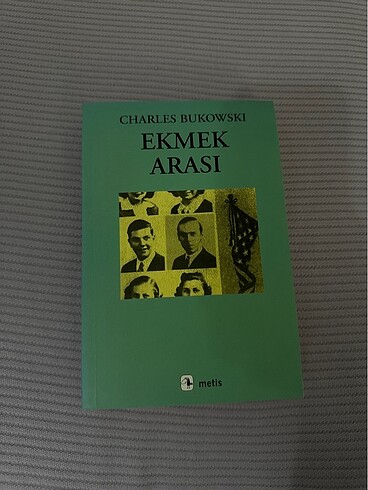 Ekmek Arası Charles Bukowski