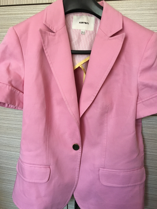 Az kullanılmış kısa kollu koton marka ceket