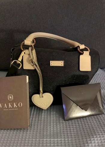 Vakko Siyah Deri Kadın Çanta