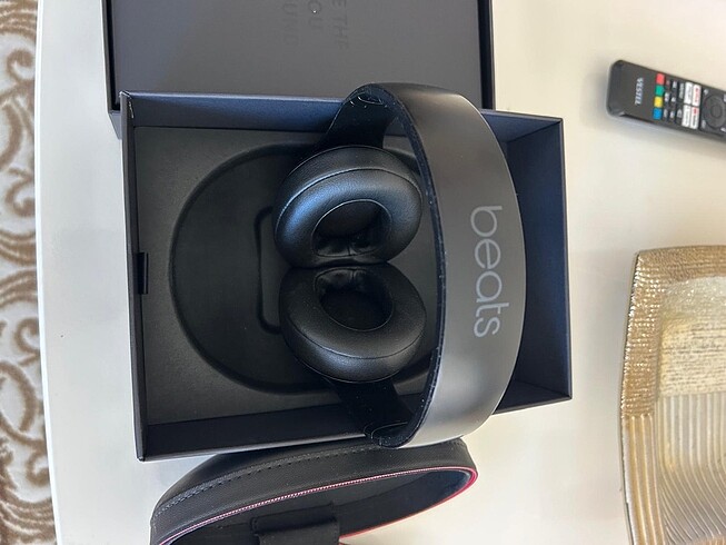 Beats Studio 3 Kulaklık - Görsel 2