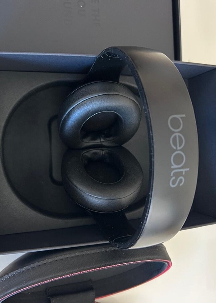 Beats Studio 3 Kulaklık - Görsel 2