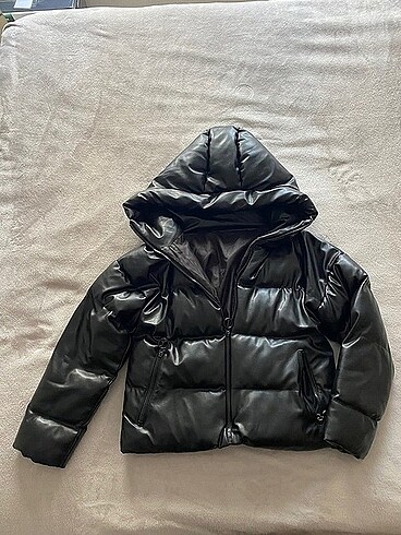 Zara model deri şişme mont